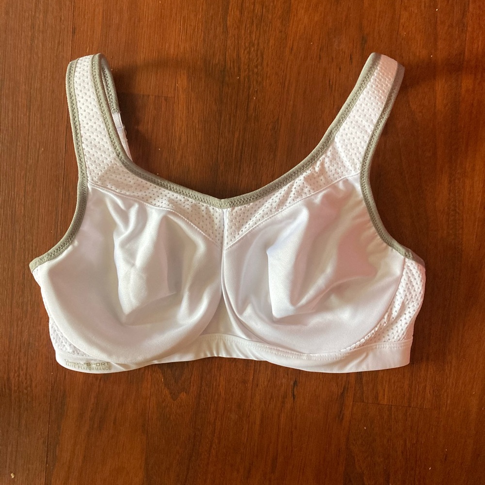 NWOT Glamorise white sports bra 34D